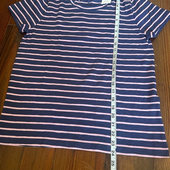 NWT J Crew Girlfriend Tee - Navy Pink Stripe 100% Cotton - Picture 2 of 5